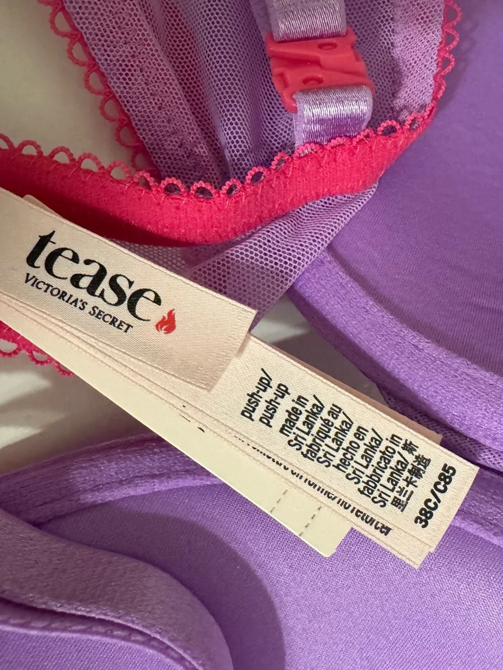 NWT Victoria’s Secret Tease Lace-Trim Satin Push-Up Bra in Purple Paradise 38C